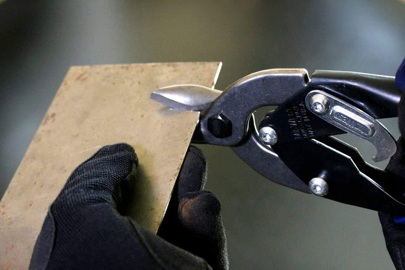 MIDWEST Bulldog Aviation Tin Snip - Straight Cut Regular Tin Cutting Shears with Forged Blade & KUSH'N-POWER Comfort Grips - MWT-6716B Metal