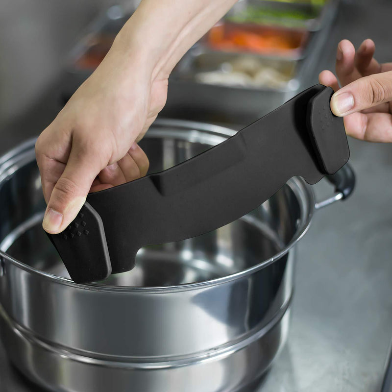 AUOON Clip On Strainer Silicone for All Pots and Pans, Pasta Strainer Clip on Food Strainer for Meat Vegetables Fruit Silicone Kitchen Colander Black