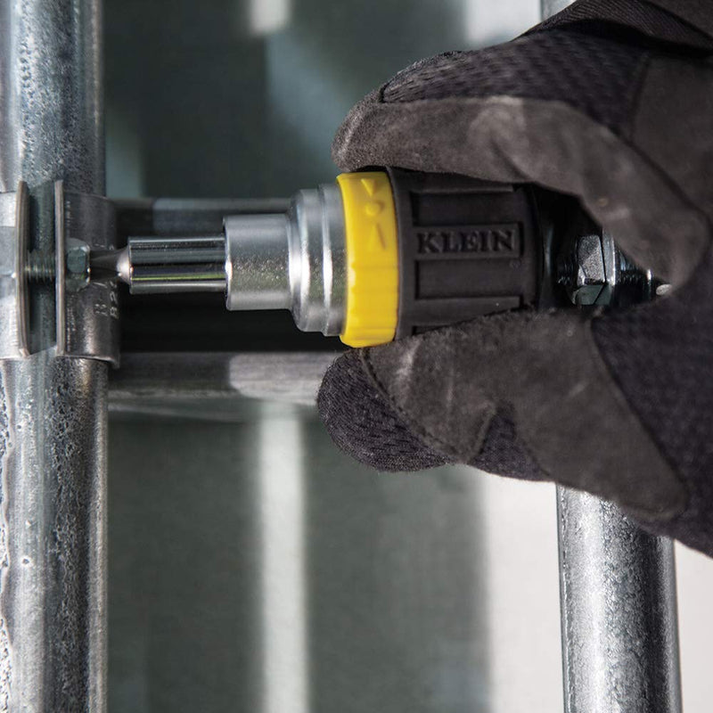 Klein Tools 32593 6-In-1 Stubby Ratcheting Screwdriver with 4 Screwdriver bits, 2 Nut Driver Bits, and a Cushioned Grip