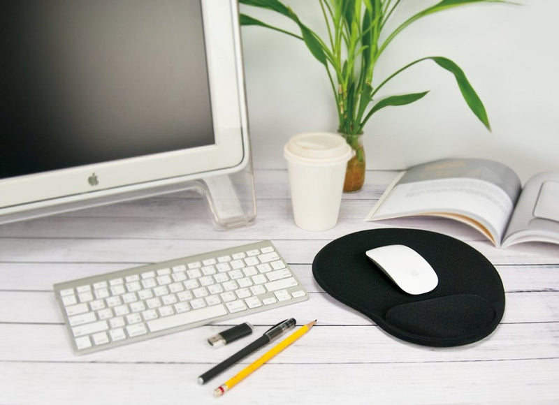 Aidata GL006B Standard Gel Mouse Pad with Clamshell Pack, Soft Gel Wrist Rest Provides Computing Comfort, Non-skid PU Backing Keeps Pad in Place, Size: 260 x 230 x 25 mm / 10.25" x 9" x 1"