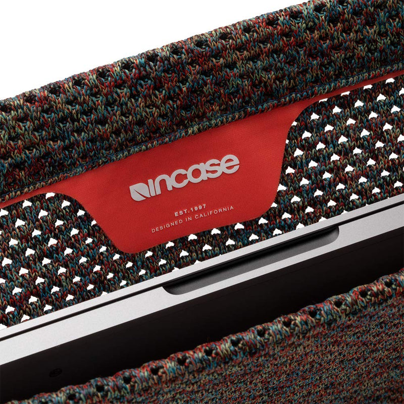 Incase Slip Sleeve with PerformaKnit for 15-inch MacBook Pro - Thunderbolt 3 (USB-C) & 16-inch MacBook Pro - Burst