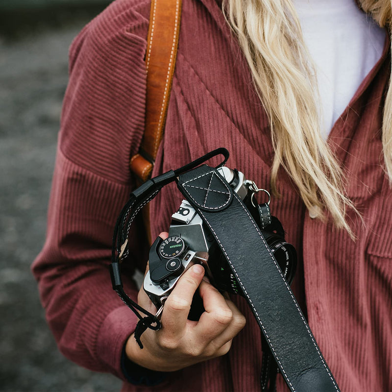 MegaGear SLR, DSLR Sierra Series Genuine Leather Camera Shoulder or Neck Strap Black
