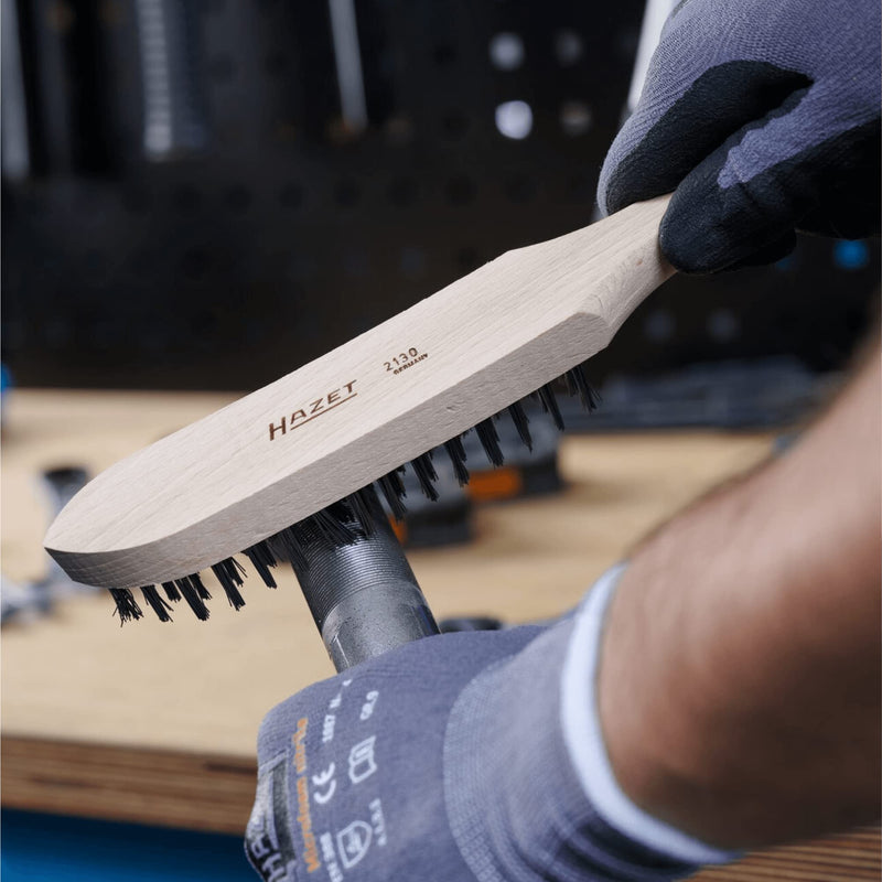 HAZET wire brush 2130 - four rows of 25 mm high, extremely durable wire bristles - for loosening and removing stubborn dirt - ideal for derusting car parts or metal parts