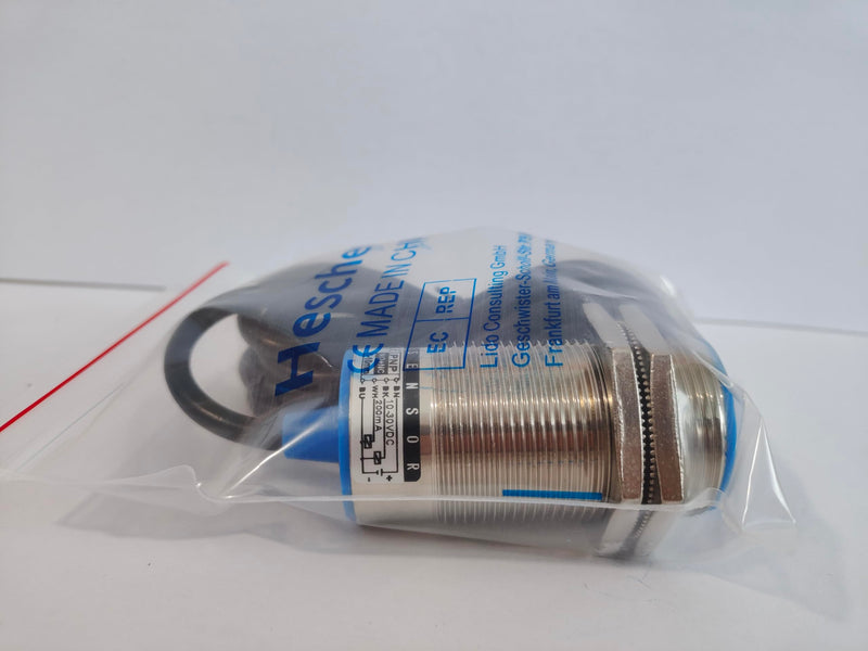 Heschen Inductive Proximity Switch LJ30A3-10-J/EZ Detector 10mm 90-250VAC 400mA Normally Open (NO) 2 Wire