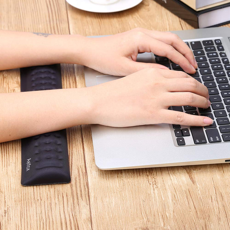 Aelfox Keyboard Wrist Rest, Ergonomic Laptop Wrist Pad for Compact Slim 87 Key Gaming Keyboard/Computer/Mac (14.17" x 2.32" x 0.7", Black)