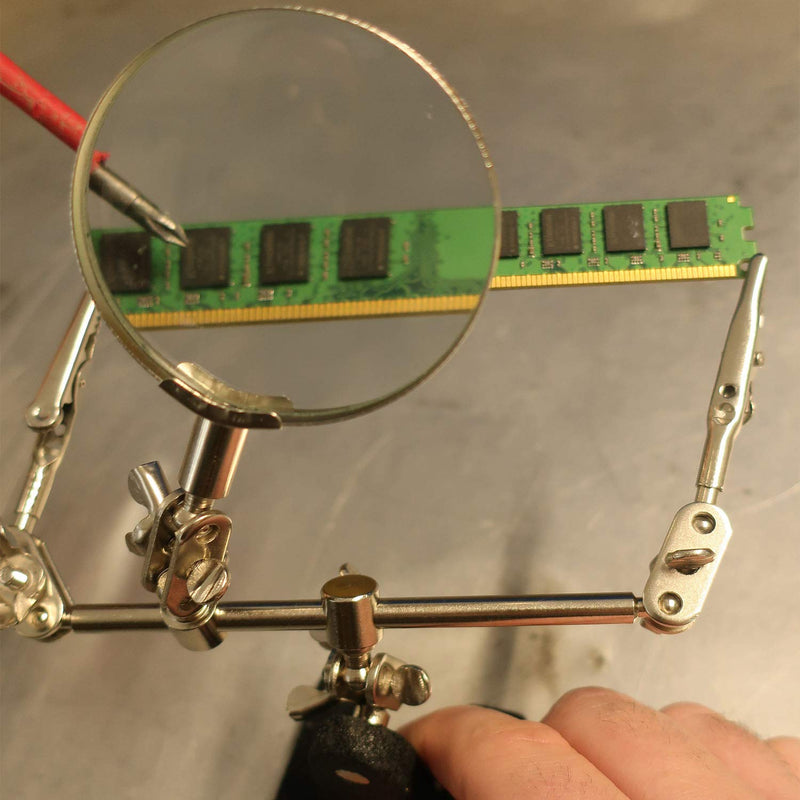 House of Goods - Third hand with clamp and magnifying glass - welding aid - with 2x magnifying glass