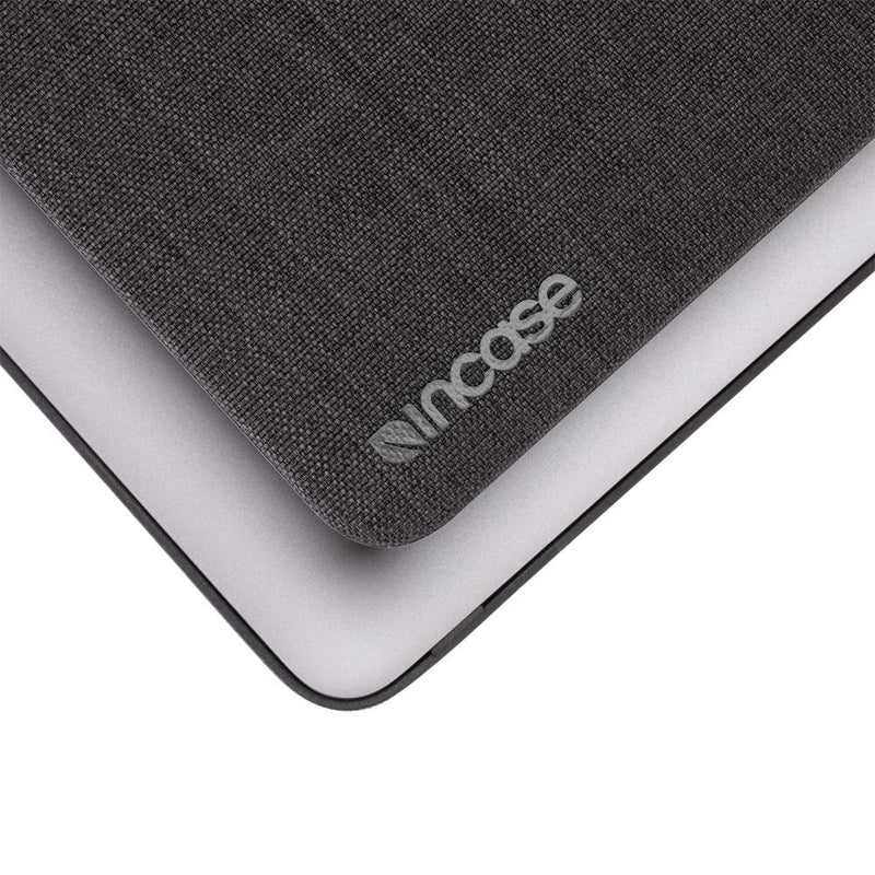 Incase Textured Hardshell in Woolenex, Compatible with 16" MacBook Pro, Form-Fitting Protection in Durable Woolenex, Graphite (INMB200684-GFT) Pro 16" (2019)