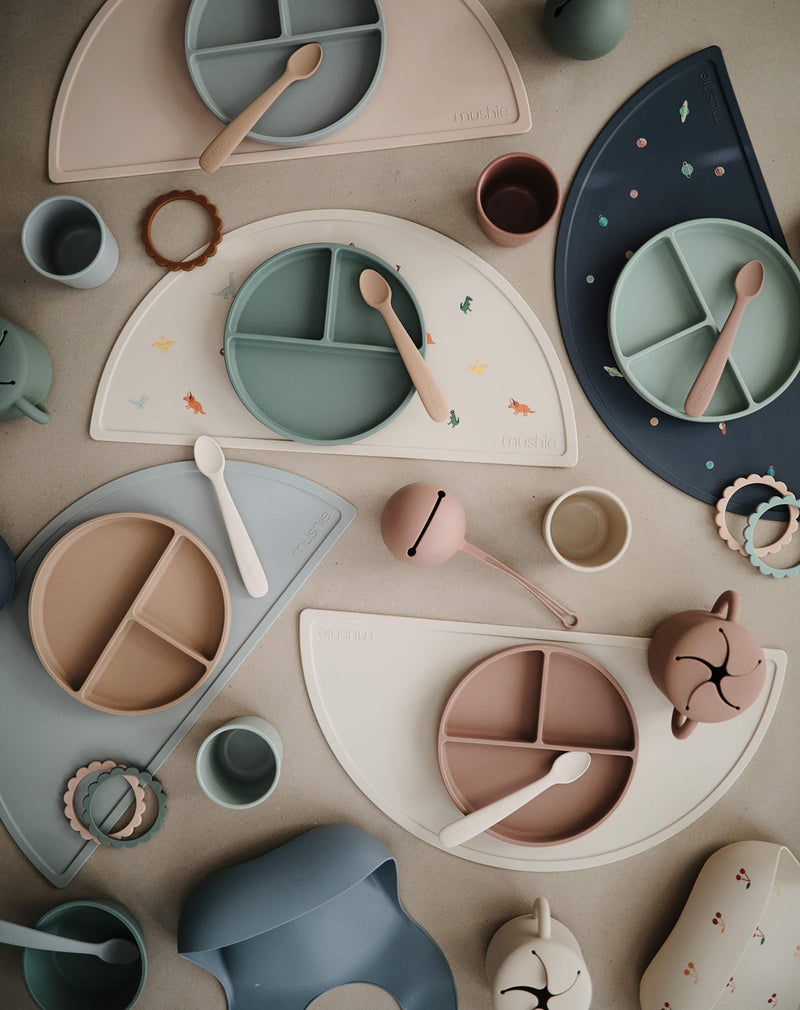 mushie Silicone Suction Plate | BPA-Free Non-Slip Design (Blush) Blush