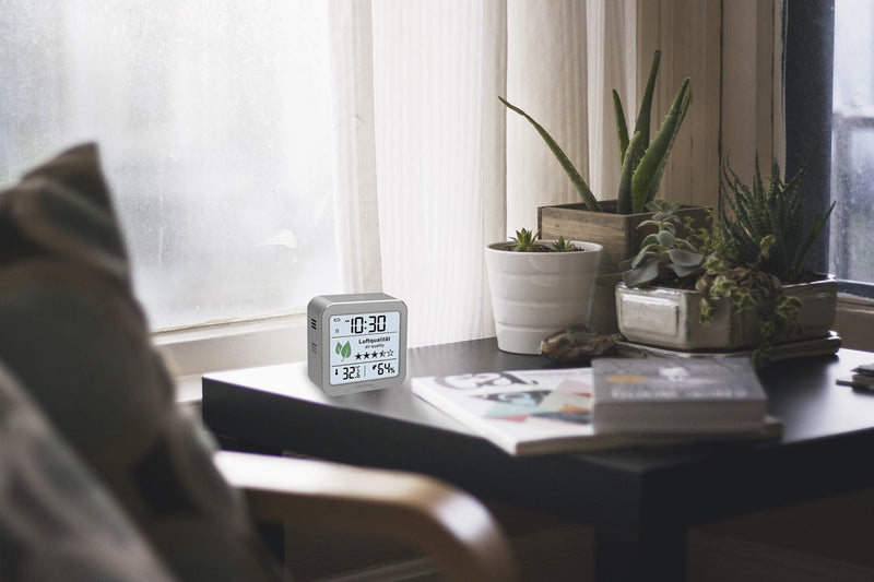 technoline WL1020 air quality monitor for monitoring indoor air quality, successor to the WL1005, temperature display, humidity display, alarm for poor air quality, silver, white single