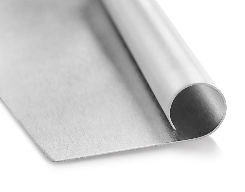 New Star Foodservice 43341 18/8 Stainless Steel Pizza Cutter, 13.75" x 4" Inch, Silver