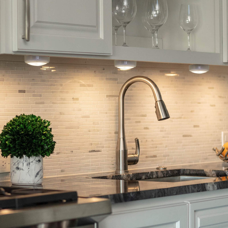 Brilliant Evolution LED Puck Light 2 Pack with Remote | Wireless LED Under Cabinet Lighting | Under Counter Lights for Kitchen | Battery Operated Lights | Under Cabinet Light | Battery Powered Lights
