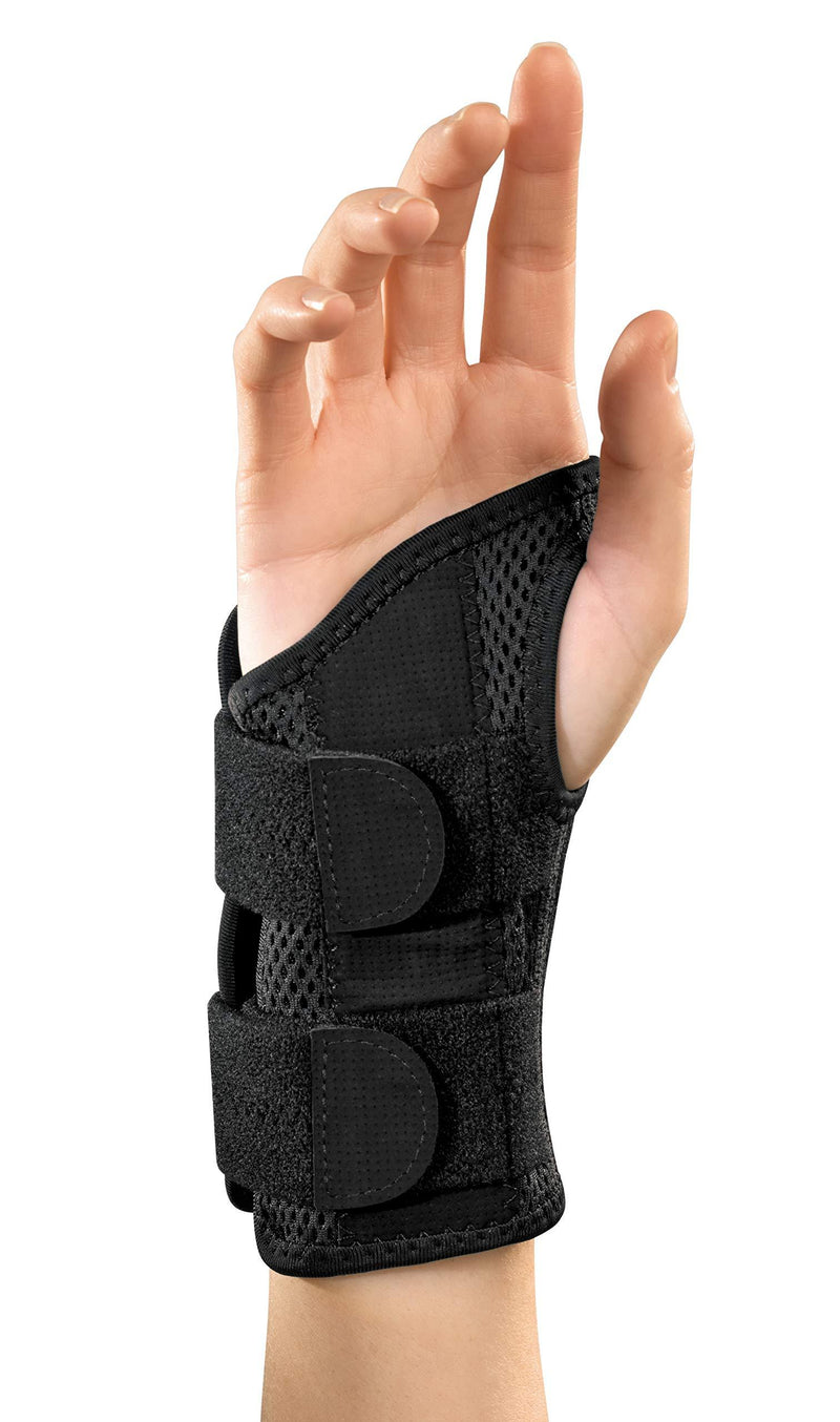 Mueller Green Fitted Wrist Brace, Black, Left Hand, Small/Medium (5-8) Small/Medium (Pack of 1)