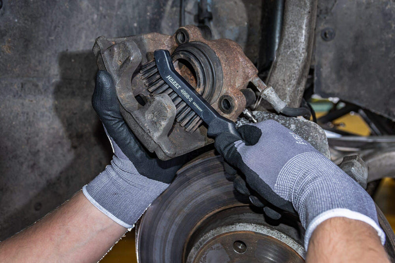 HAZET brake caliper brush 4968-2 | Narrow design, plastic handle with hanging hole | for removing stubborn brake dust and dirt in the disc brake caliper