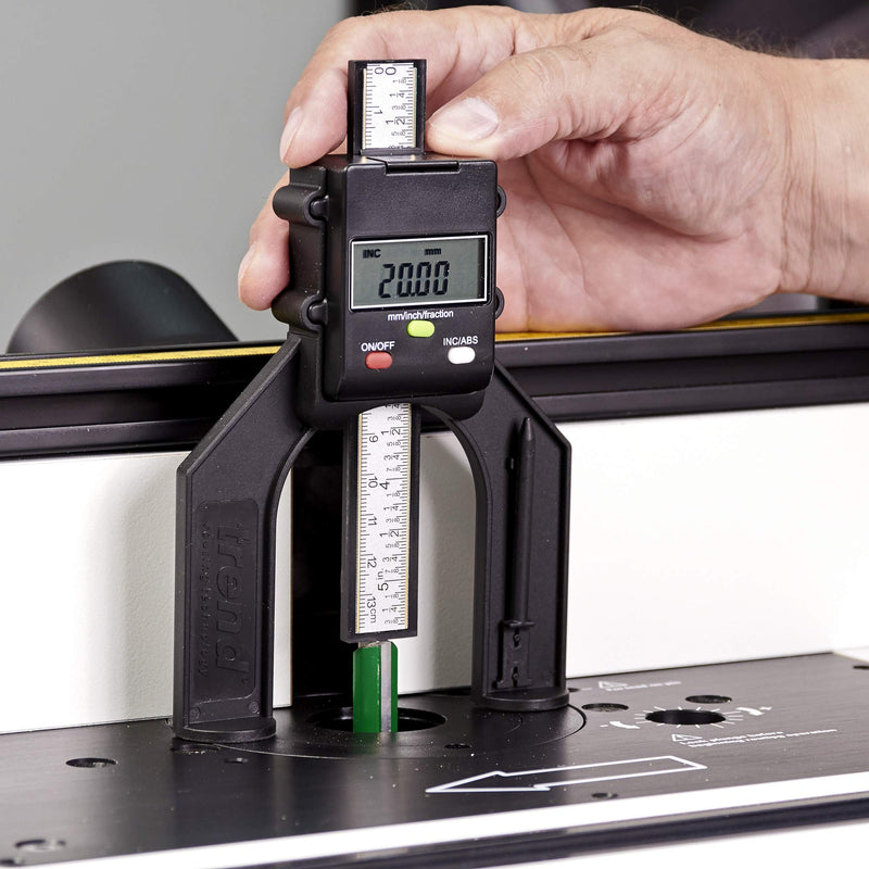 Trend GAUGE/D60 Digital Depth Gauge with 60mm Jaw Opening for Setting Rebates and Grooves
