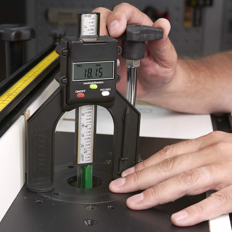 Trend GAUGE/D60 Digital Depth Gauge with 60mm Jaw Opening for Setting Rebates and Grooves