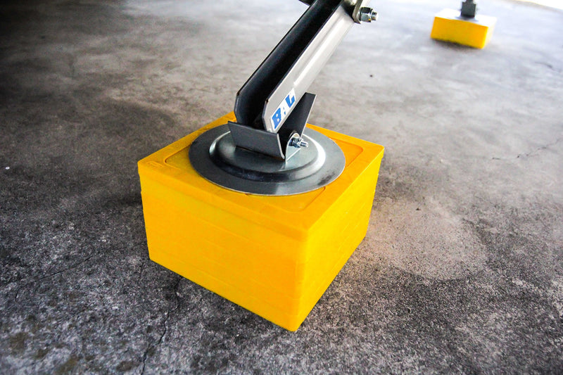 Camco Durable Leveling Block Caps - Securely Fits on Top of Your Leveling Blocks to Create An Even Surface Without Increasing Stack Height - 4 Pack (44500) , Yellow Leveling Block Caps - 4 Pack Standard Packaging