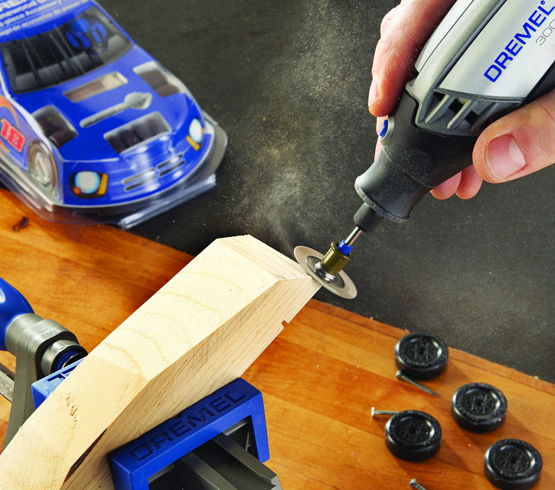 Dremel SC413 EZ SpeedClic sanding discs - accessory set for multifunctional tool with 6 sanding discs grit 240 30mm, for surface and edge sanding of wood, plastics, metal pipes, and much more SC413 - 240 grit