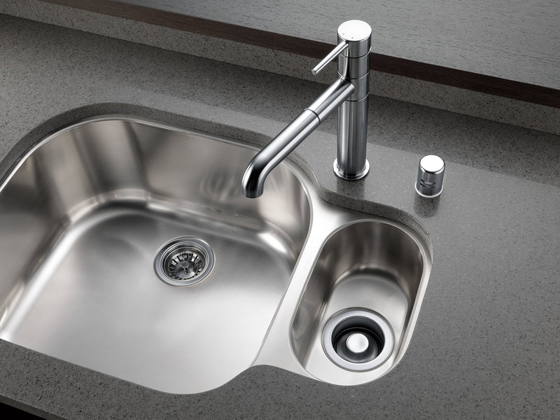 Delta Faucet 72030-AR Disposal and Flange Stopper Kitchen, Arctic Stainless,4.50 x 4.50 x 4.50 inches