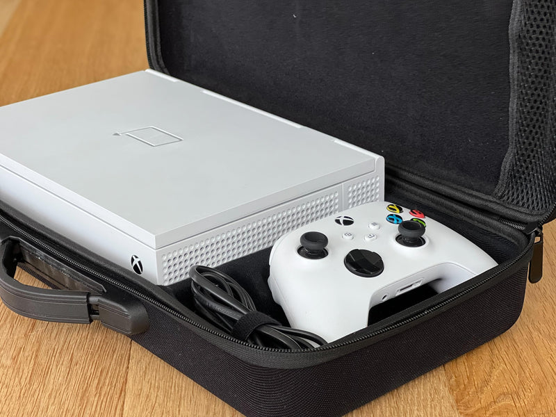UPspec Gaming xScreen Case - Designed for the xScreen while attached to the Xbox Series S, plus an Xbox controller, the Xbox USB cable and power cable (not included)