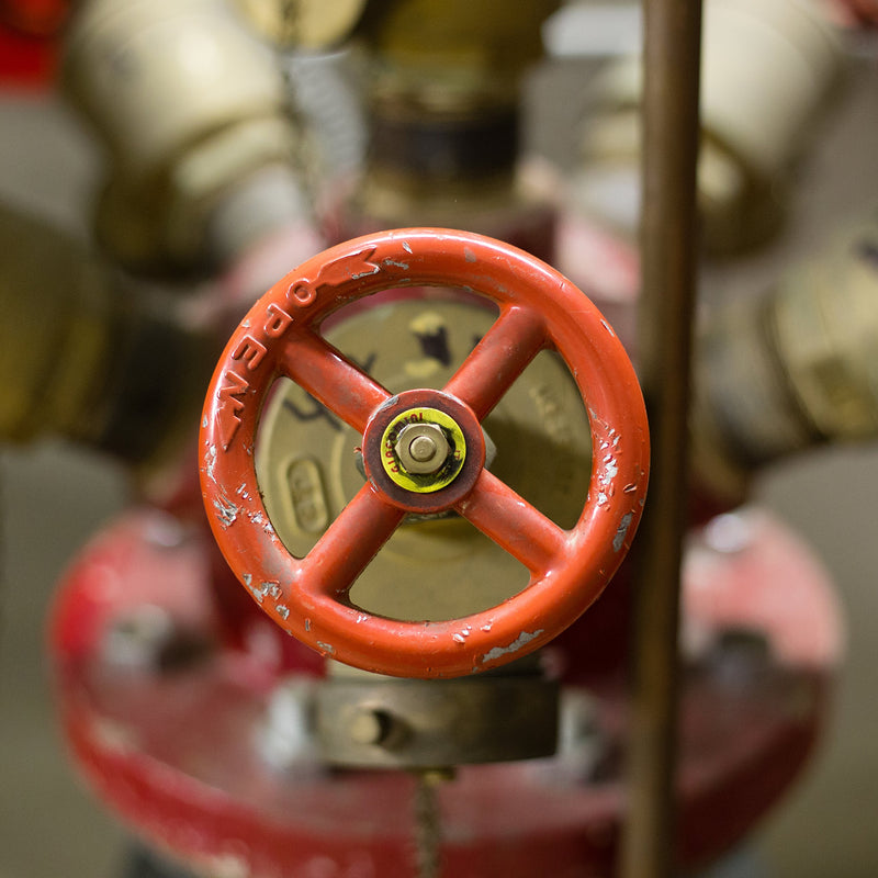 Lockout Safety Supply 7271 Adjustable Gate Valve Lockout, 25 mm - 165 mm, Red