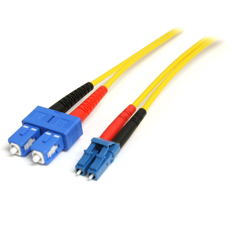 StarTech.com 10m Fiber Optic Cable - Single-Mode Duplex 9/125 - LSZH - LC/SC - OS1 - LC to SC Fiber Patch Cable (SMFIBLCSC10) 30 ft / 9m LC-SC