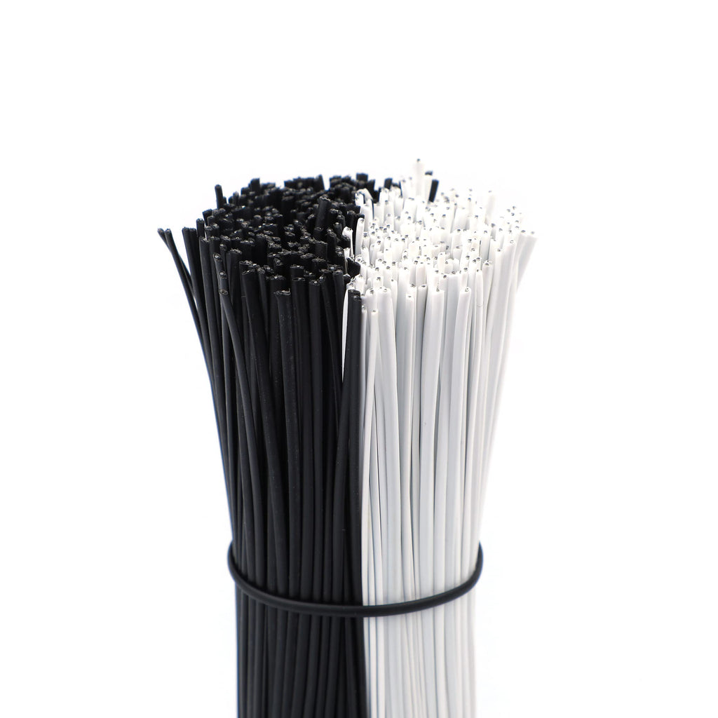 300Pcs Plastic Electrical Cable Twist Ties for Cords 6 Inch Fastening Twist Cable Cord Wire Ties Metal Inner Cores Reusable (Black and White) Black and White